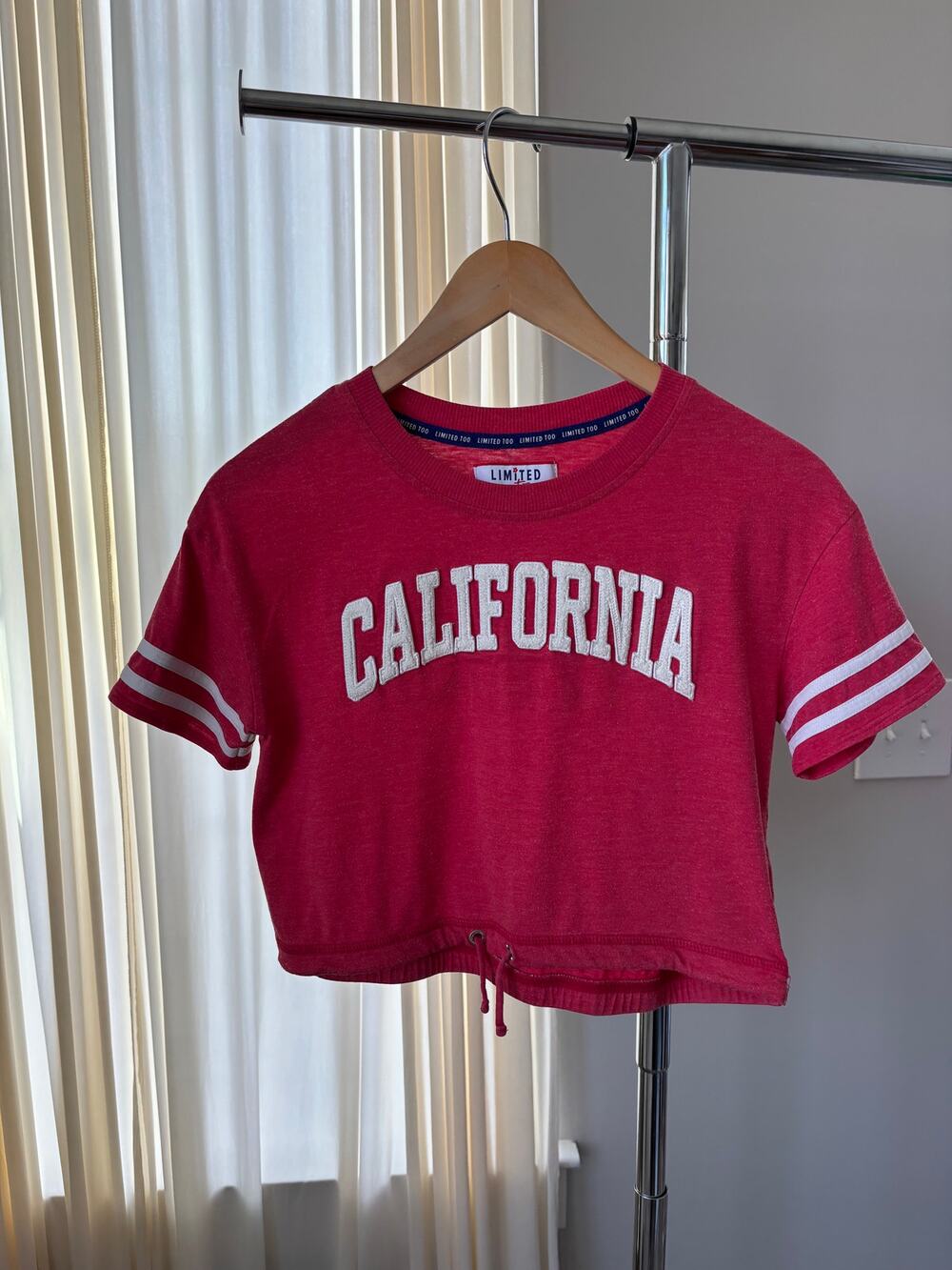 Limited Too Y2K Graphic Baby Tee Crop Juniors Medium California Preppy Americana